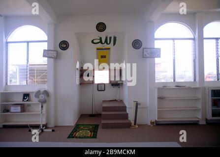 Intérieur de la mosquée Crown point Tobago Al Tawbah Banque D'Images