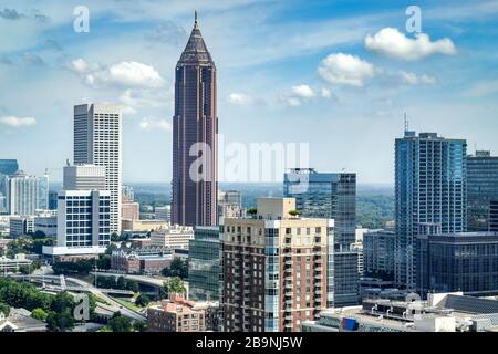 Vue aérienne du centre-ville d'Atlanta, Géorgie, États-Unis (Midtown) Banque D'Images