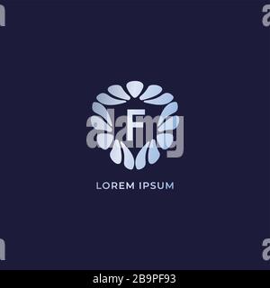 Modèle de logo alphabétique lettre F. Logo alphabet décoratif de luxe isolé sur fond bleu marine. Logo bijoux métal argent concept Illustration de Vecteur