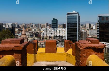 Vue de Cerro Santa Lucia au centre ville de Santiago, Chili Banque D'Images