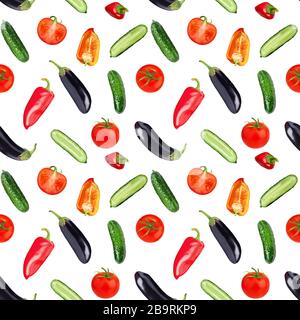 Motif sans couture entier brillant et couper les légumes sur fond blanc isolé, tomate, concombre, poivre, aubergine répétant ornement, légumes frais Banque D'Images
