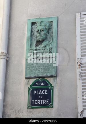 UN MAINTIEN PARISIEN À MONTMARTRE Banque D'Images