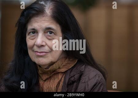 Susan Sontag, auteure américaine, théoricienne littéraire, activiste intellectuel et politique publique, au Edinburgh International Book Festival, Édimbourg, Écosse, août 2003. Banque D'Images