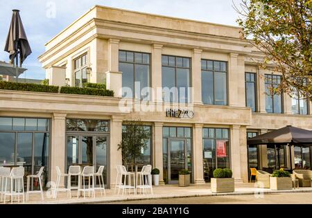 SWANSEA, PAYS DE GALLES - OCTOBRE 2018 : extérieur d'une branche de la chaîne de restaurant italienne Prezzo à Mumbles près de Swansea. Banque D'Images