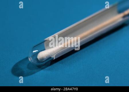 Analyse des échantillons de médicaments d'analyse génétique des prélèvements d'adn de virus Banque D'Images