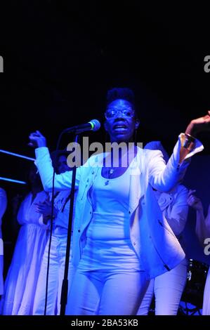 La résistance Revival Chorus en direct à Brooklyn, février 2020, photo de Nadja Sayej Banque D'Images