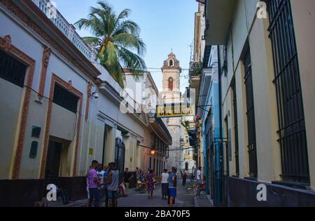 Le célèbre hantent de Hemingway la Bodeguita del Medio, la Havane, Cuba Banque D'Images