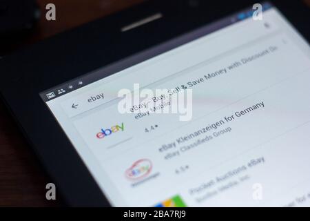 Ryazan, Russie - 21 mars 2018 - icône Ebay dans la liste des applications mobiles Banque D'Images