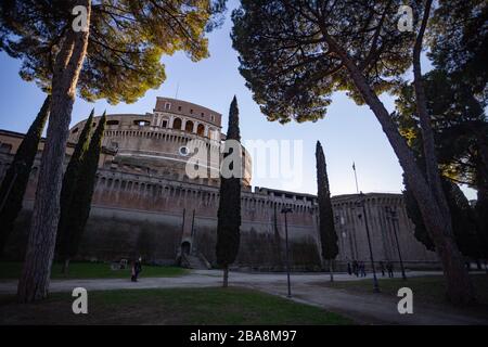 Château du Saint-Ange (Castel Sant'Angelo) à Rome, Italie Banque D'Images