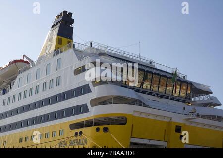 Ferry pour la Corse Toulon F 83 Banque D'Images