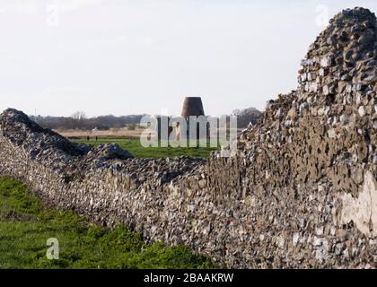 Vestiges de l'abbaye de St Benet, Ludham, Norfolk Broads, Norfolk, Royaume-Uni Banque D'Images