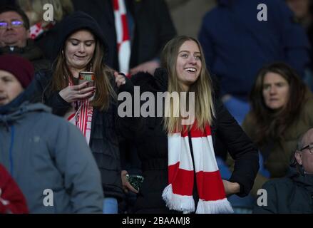 Charlton Athletic fans dans les peuplements Banque D'Images