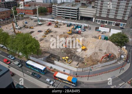 Travaux d'information pour la première phase du réaménagement des Kimmerfields au centre-ville de Swindon Banque D'Images