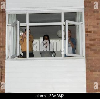 Brentwood Essex 26 mars 2020 Clap for Carers clap for NHS à 20:00 dans Brentwood Essex Credit: Ian Davidson/Alay Live News Banque D'Images