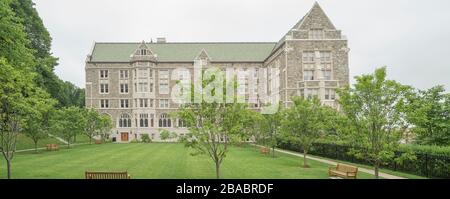 Campus du Boston College, Chestnut Hill, Boston, Massachusetts, États-Unis Banque D'Images