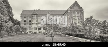 Campus du Boston College, Chestnut Hill, Boston, Massachusetts, États-Unis Banque D'Images