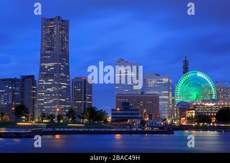 Skyline de Yokohama, l'île de Honshu, Japon, Asie Banque D'Images