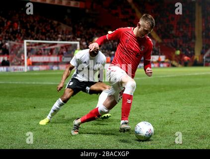 Alfie Doughty de Charlton Athletic en action Banque D'Images