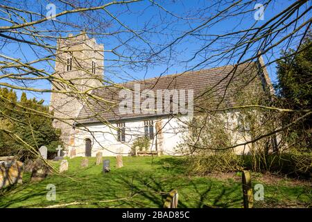 Église paroissiale du village tous Saints à Blyford, Suffolk, Angleterre, Royaume-Uni Banque D'Images