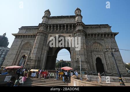 Porte d'entrée de l'Inde, monument commémorant l'atterrissage du roi George V et de la reine Mary en 1911, Mumbai, Maharashtra, Inde Banque D'Images