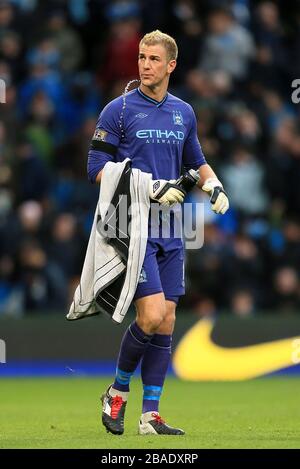 Joe Hart, gardien de but de Manchester City, quitte le terrain à mi-temps Banque D'Images