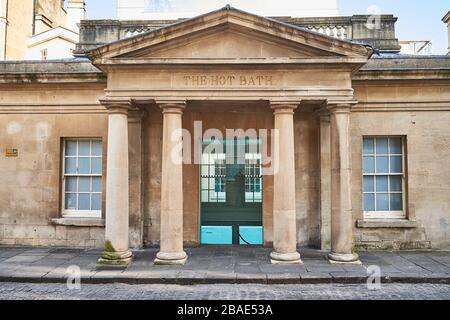 Bath, Somerset, Royaume-Uni - 26 mars 2020. Dans l'eau chaude: La ville touristique de Bath est désertée pendant l'éclosion de Coronavirus. Le bain à remous Banque D'Images
