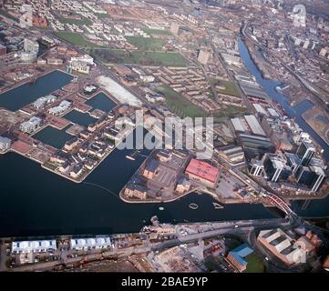Salford Quays en 1992, montrant les très premiers jours de développement. Manchester, NW England, Royaume-Uni Banque D'Images