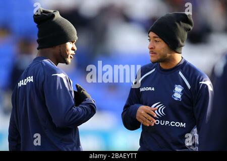 Leroy Lita de Birmingham City et Nathan Redmond (à droite) lors de l'échauffement Banque D'Images