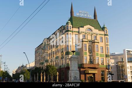 Hotel Moskva lors d'une soirée estivale ensoleillée, Terazije, Belgrade, Serbie, Europe Banque D'Images