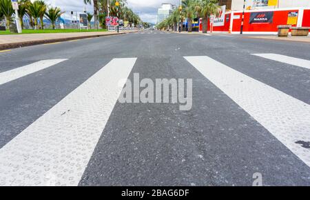 Tauranga Nouvelle-Zélande - 27 mars 2020; les rues vides de la ville laissent un sentiment étrange pendant le verrouillage et la fermeture d'affaires covid-19. Banque D'Images