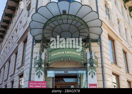 Ministère de luxe et fashion store Galerija Emporium, Ljubljana, Slovénie Banque D'Images