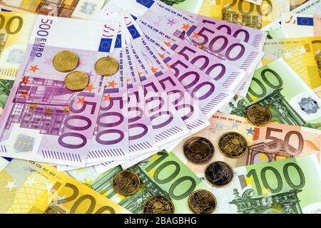Euro Banknoten und Muenzen Banque D'Images