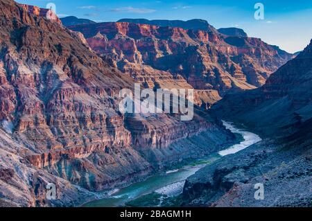 Fleuve Colorado à Whitmore Canyon Overlook, Grand Canyon-Parashant National Monument, Arizona, de l'Arizona. Banque D'Images