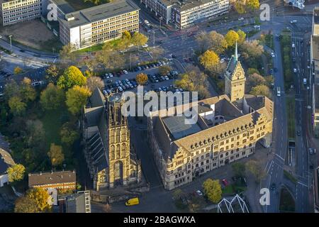 , la mairie de Duisburg et l'église évangélique Salvator Kirche à la Burgplatz, 13.11.2013, vue aérienne, Allemagne, Rhénanie-du-Nord-Westphalie, région de la Ruhr, Duisburg Banque D'Images