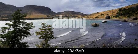 Vue sur Lago Sofía près de la ville de Puerto Natales, Patagonia, Chili, Amérique du Sud Banque D'Images