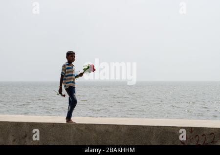 Vendeur de fleurs à Mumbai Banque D'Images