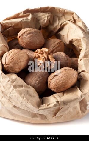 Les noix à l'avant-plan pour l'alimentation Banque D'Images