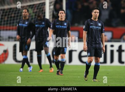 Les joueurs de Manchester City sont déjectés après le deuxième but d'Ajax Banque D'Images