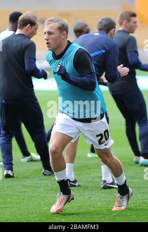 Chris Solly de Charlton Athletic lors de l'échauffement Banque D'Images