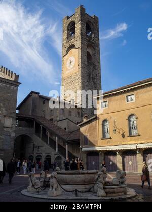 Palazzo della Regione sur la Piazza Vecchia, Bergame Banque D'Images