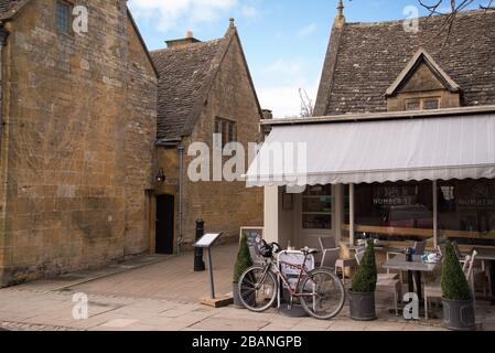 Bâtiment sur High Street, Broadway Village, Cotswolds, Gloucesterreshire, Angleterre, Banque D'Images