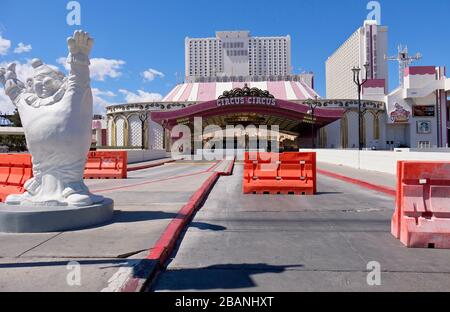 L'hôtel Circus Circus et le casino de Las Vegas sont fermés en raison de mesures à l'échelle de l'État pour lutter contre la propagation du virus COVID-19 au Nevada Banque D'Images