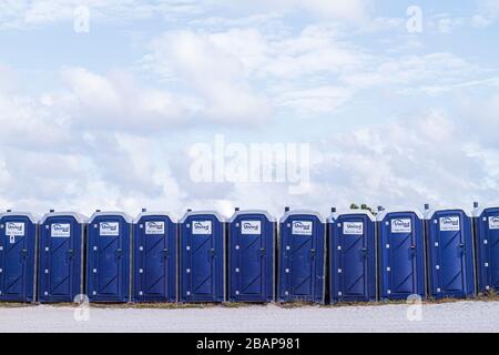 Miami Beach Florida,Lummus Park,Rock n' Roll Marathon Series,charité,course,coureurs,course,course,Health & Fitness Expo,toilettes portables,commodes,visi Banque D'Images