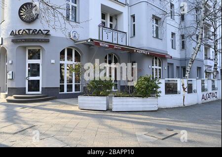 Berlin est une ville tranquille pendant le verrouillage de la COVID-19 Banque D'Images