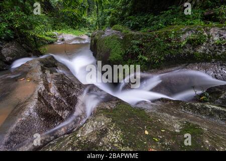 Mae wong cascades au nord en thaïlande,Chiangmai,Thaïlande. Banque D'Images