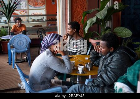 Friendship City Centre bars et restaurants style de vie dans le centre-ville. Cunningham Street, Piazza addis-abeba ethiopie Banque D'Images