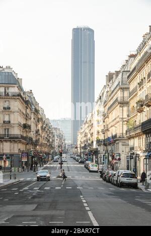 MAINTIEN PARISIEN LE DIXIÈME JOUR Banque D'Images