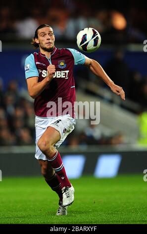 Andy Carroll, de West Ham United, en action Banque D'Images