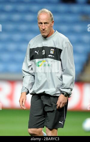 Coventry City Goaleping Coach Steve Ogrizovic Banque D'Images