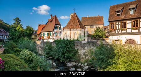 Charmant village alsacien Banque D'Images